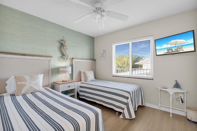 351 10th Street, Key Colony Beach, FL 33051