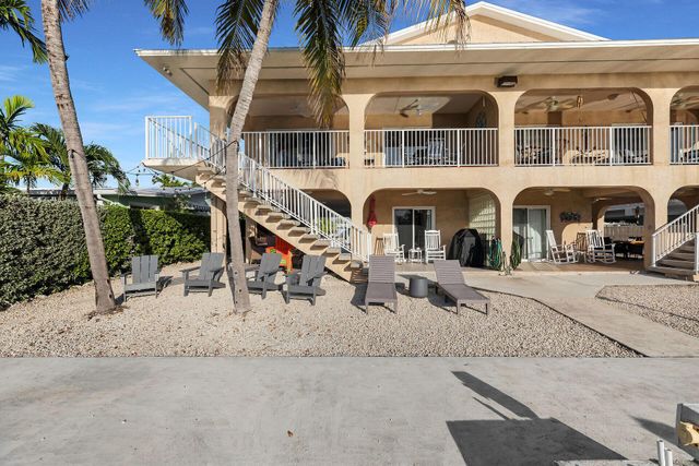 351 10th Street, Key Colony Beach, FL 33051