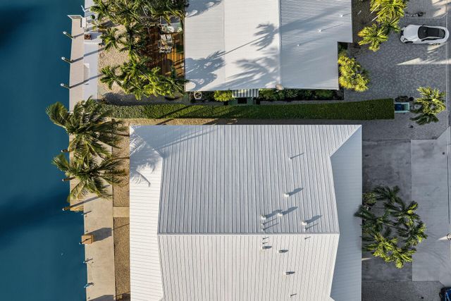 351 10th Street, Key Colony Beach, FL 33051