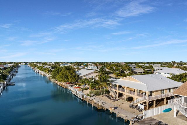 351 10th Street, Key Colony Beach, FL 33051