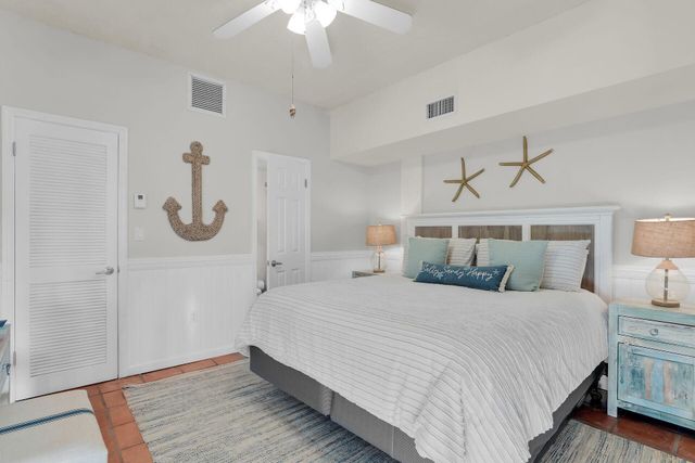 351 10th Street, Key Colony Beach, FL 33051