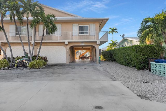351 10th Street, Key Colony Beach, FL 33051