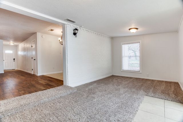 909 Bennett Street, Cedar Hill, TX 75104