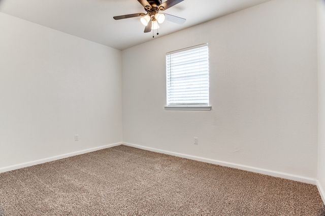 909 Bennett Street, Cedar Hill, TX 75104