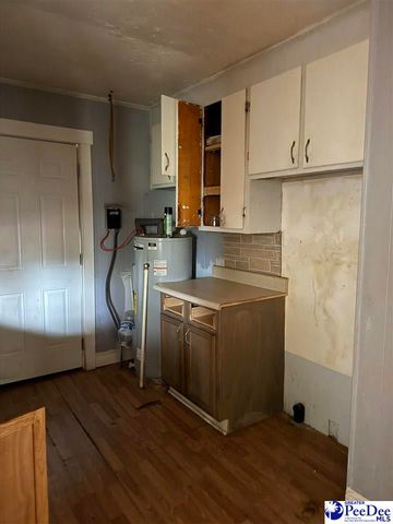 74 Victory Drive, Cheraw, SC 29520