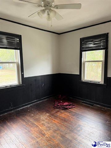 74 Victory Drive, Cheraw, SC 29520