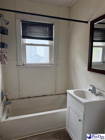 74 Victory Drive, Cheraw, SC 29520