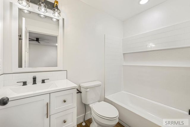 3442 E 2000 N, Sugar City, ID 83448