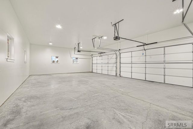 3442 E 2000 N, Sugar City, ID 83448