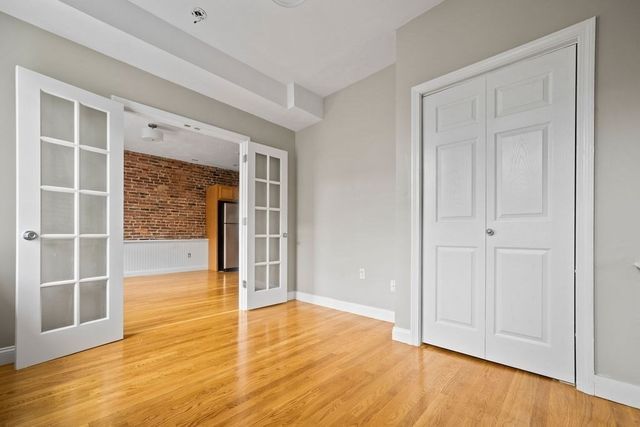 172 Cottage St 5, Boston, MA 02128