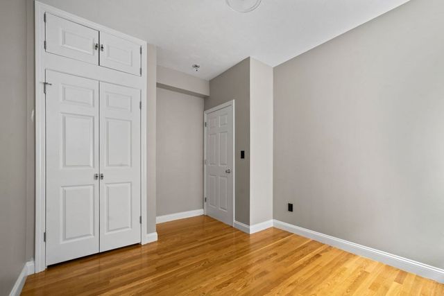 172 Cottage St 5, Boston, MA 02128