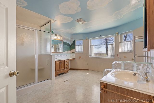 29612 E 32nd Street S, Broken Arrow, OK 74014