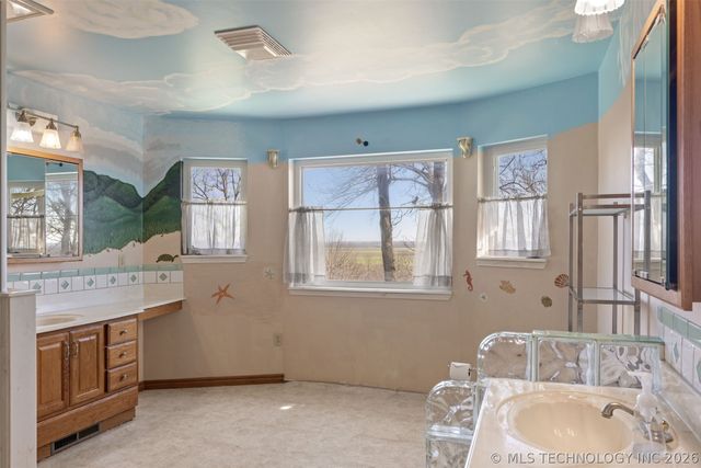 29612 E 32nd Street S, Broken Arrow, OK 74014