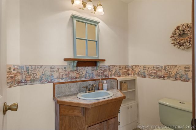 29612 E 32nd Street S, Broken Arrow, OK 74014