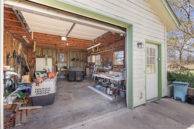 29612 E 32nd Street S, Broken Arrow, OK 74014