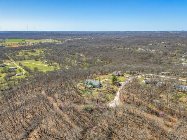 29612 E 32nd Street S, Broken Arrow, OK 74014