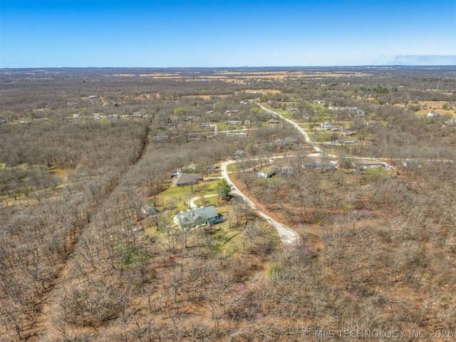 29612 E 32nd Street S, Broken Arrow, OK 74014