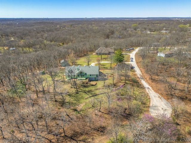 29612 E 32nd Street S, Broken Arrow, OK 74014