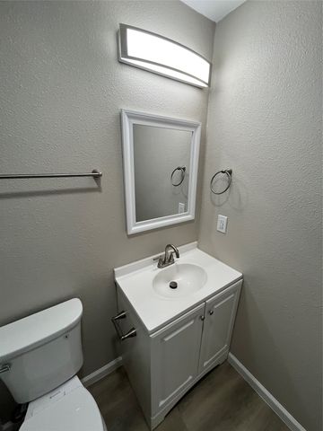 9615 Oak Gate Lane, Dallas, TX 75217
