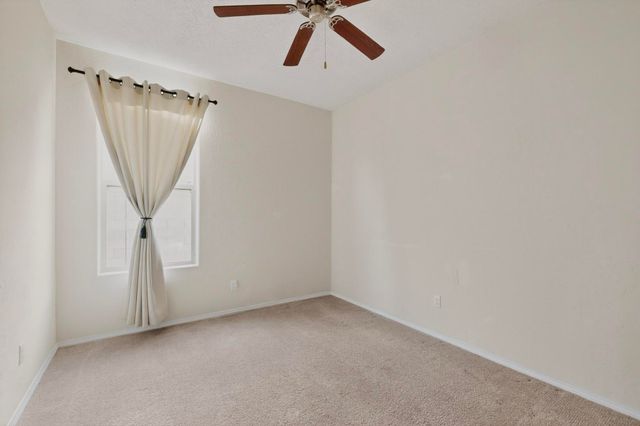 3517 Llano Vista Loop NE, Rio Rancho, NM 87124