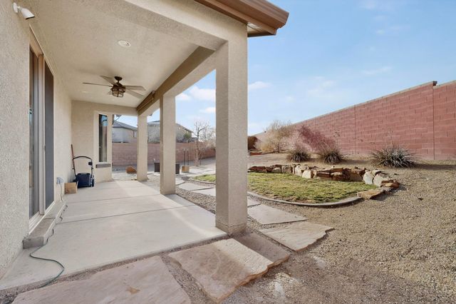 3517 Llano Vista Loop NE, Rio Rancho, NM 87124