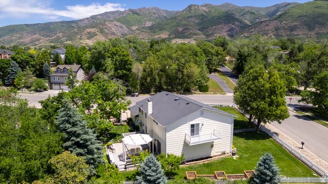 789 E SHERWOOD DR, Kaysville, UT 84037