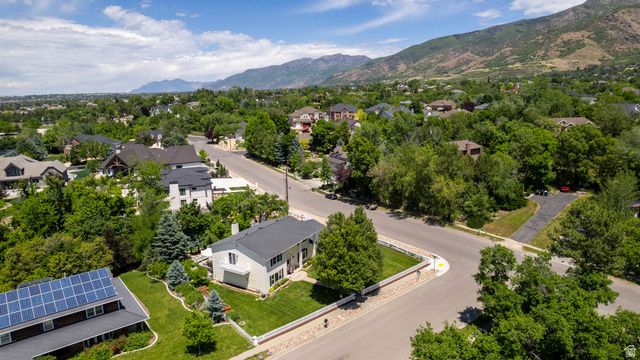 789 E SHERWOOD DR, Kaysville, UT 84037