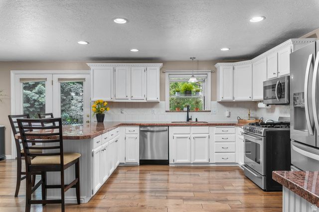 789 E SHERWOOD DR, Kaysville, UT 84037