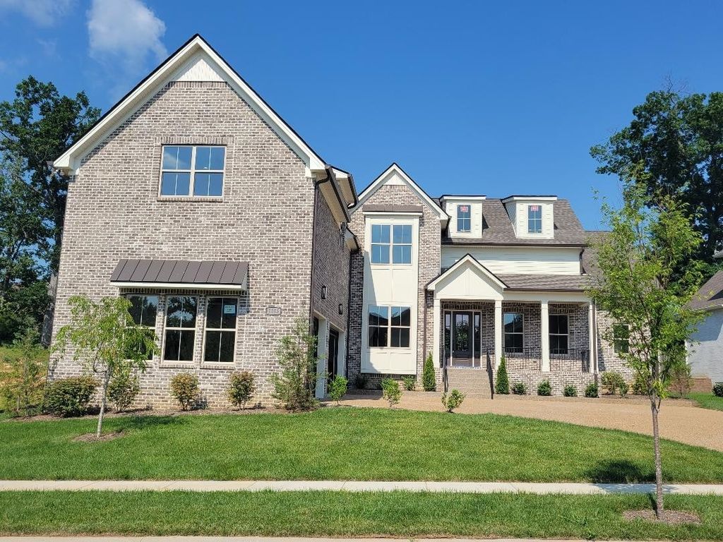 1105 Hibiscus Ln, Nolensville, TN 37135