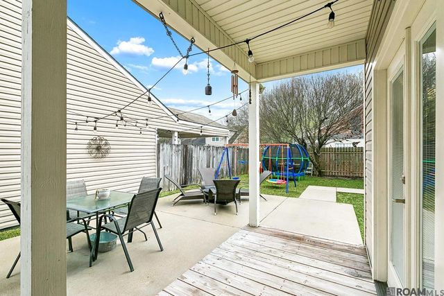 15580 Riverdale Ave, Baton Rouge, LA 70816