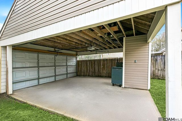 15580 Riverdale Ave, Baton Rouge, LA 70816