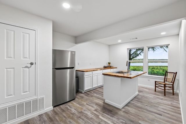 148 Vista Drive, Eustace, TX 75124