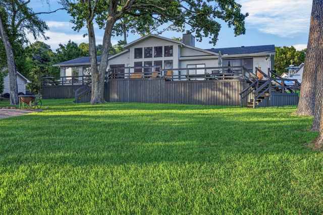 148 Vista Drive, Eustace, TX 75124