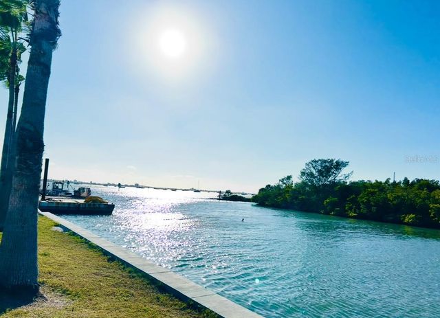 2631 45TH STREET S, Gulfport, FL 33711