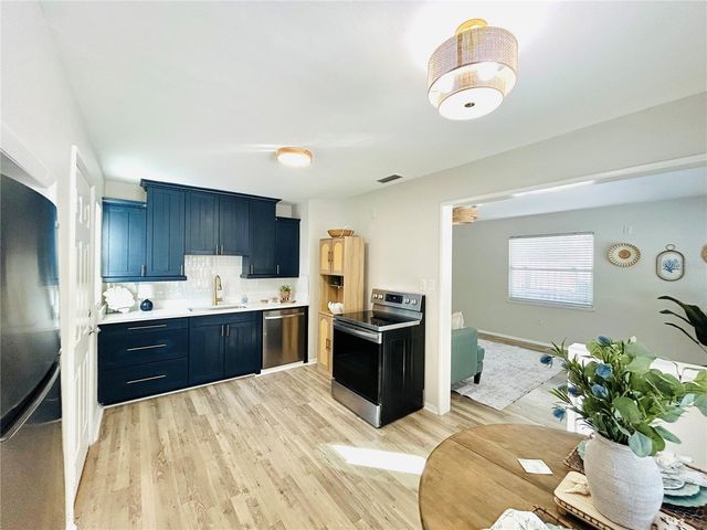 2631 45TH STREET S, Gulfport, FL 33711