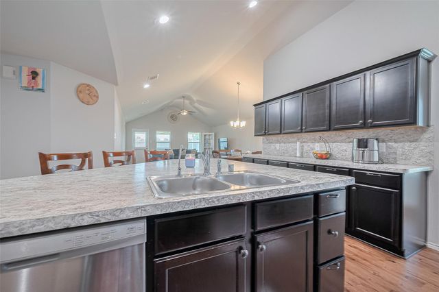 21018 Whitehaven Bluff Trail, Katy, TX 77449