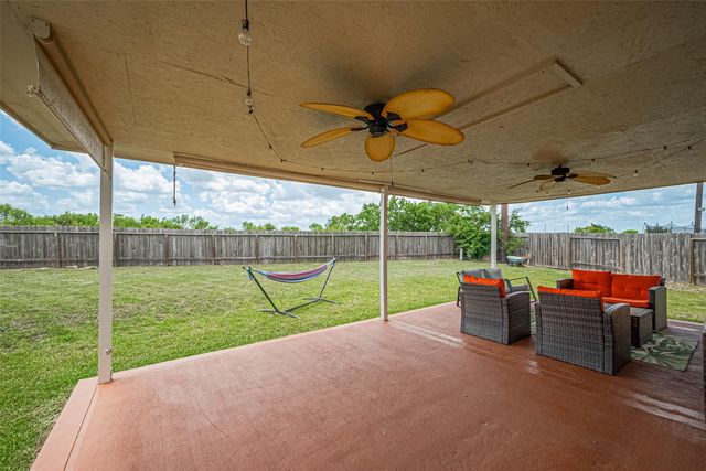 21018 Whitehaven Bluff Trail, Katy, TX 77449