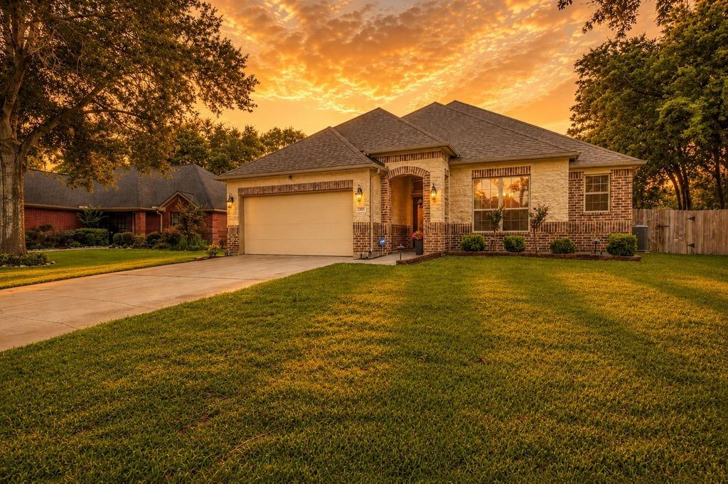 12757 Virgo Drive, Willis, TX 77318