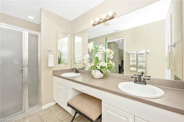 1308 NW 15th PL, Cape Coral, FL 33993