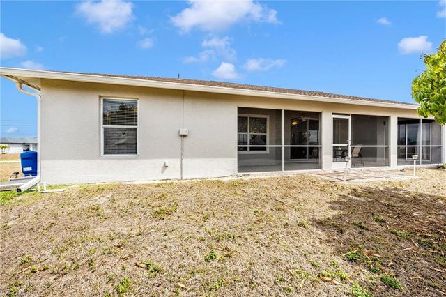 1308 NW 15th PL, Cape Coral, FL 33993