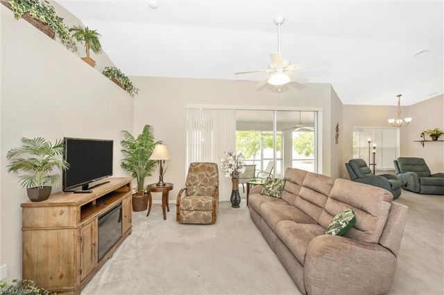 1308 NW 15th PL, Cape Coral, FL 33993