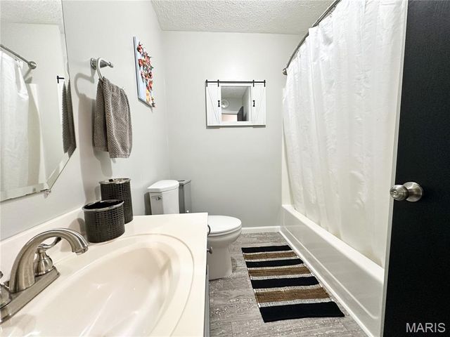 1100 S Gertrude Street, Salem, MO 65560