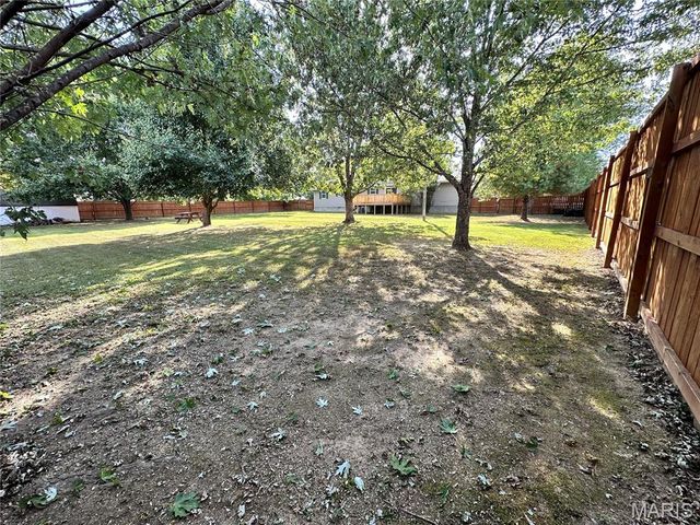 1100 S Gertrude Street, Salem, MO 65560