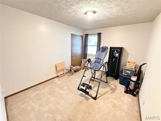 1100 S Gertrude Street, Salem, MO 65560