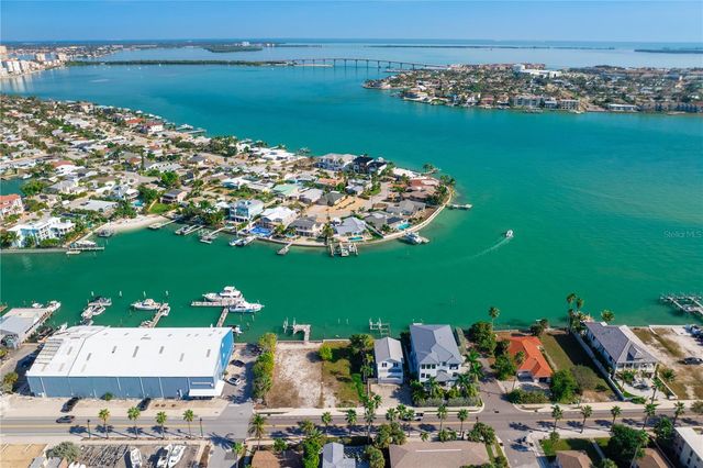 1805 PASS-A-GRILLE WAY, St Pete Beach, FL 33706