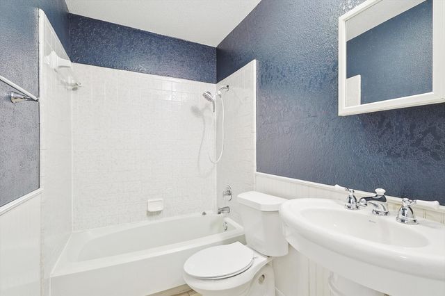 3433 Murphy Drive, Bedford, TX 76021