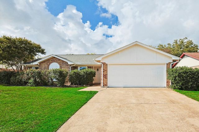 3433 Murphy Drive, Bedford, TX 76021