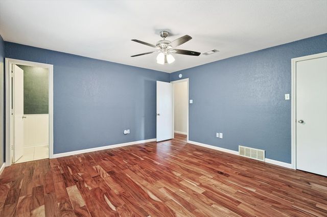 3433 Murphy Drive, Bedford, TX 76021