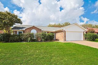 3433 Murphy Drive, Bedford, TX 76021
