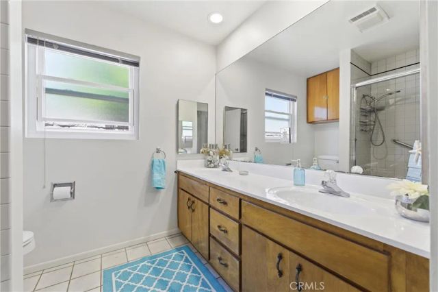13677 Fellows, Sylmar, CA 91342